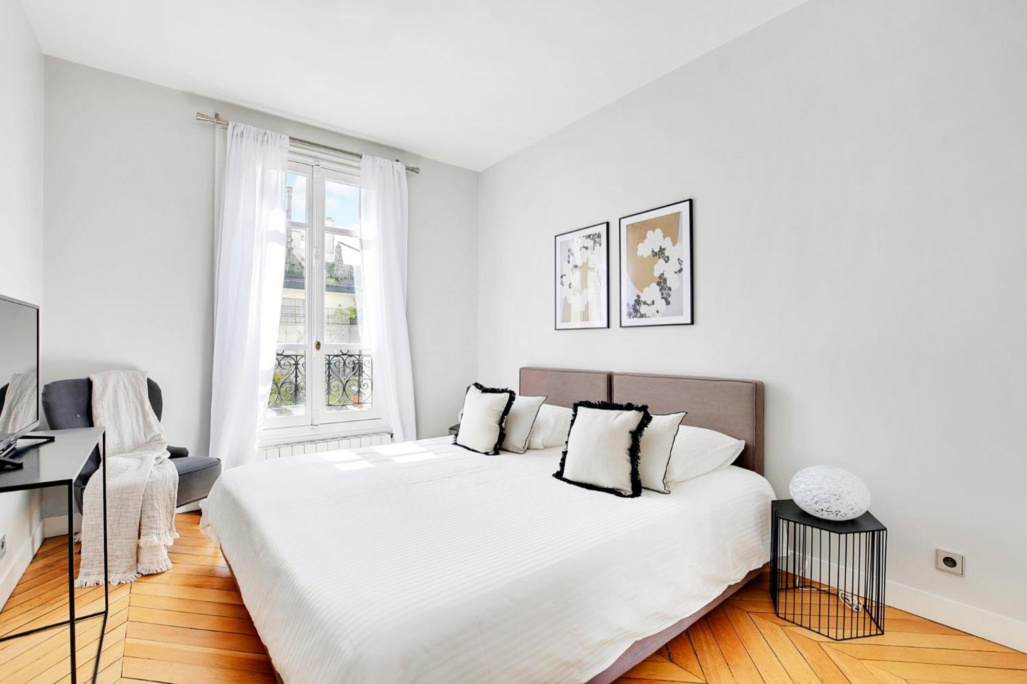 Eiffel Tower View Apartment Paris Exterior foto