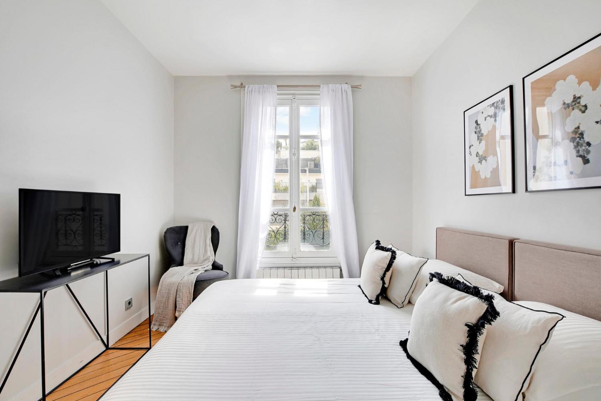Eiffel Tower View Apartment Paris Exterior foto