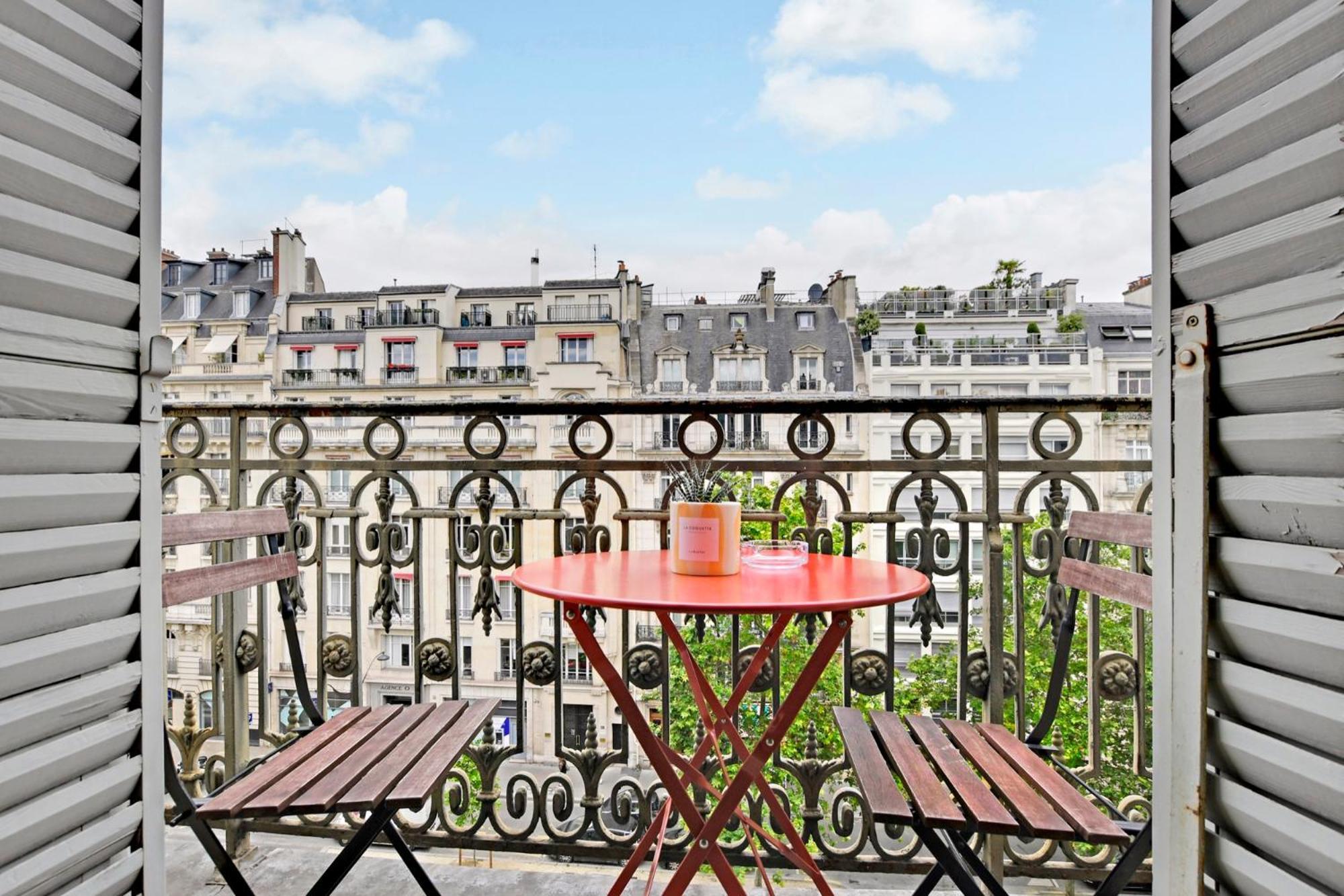 Eiffel Tower View Apartment Paris Exterior foto
